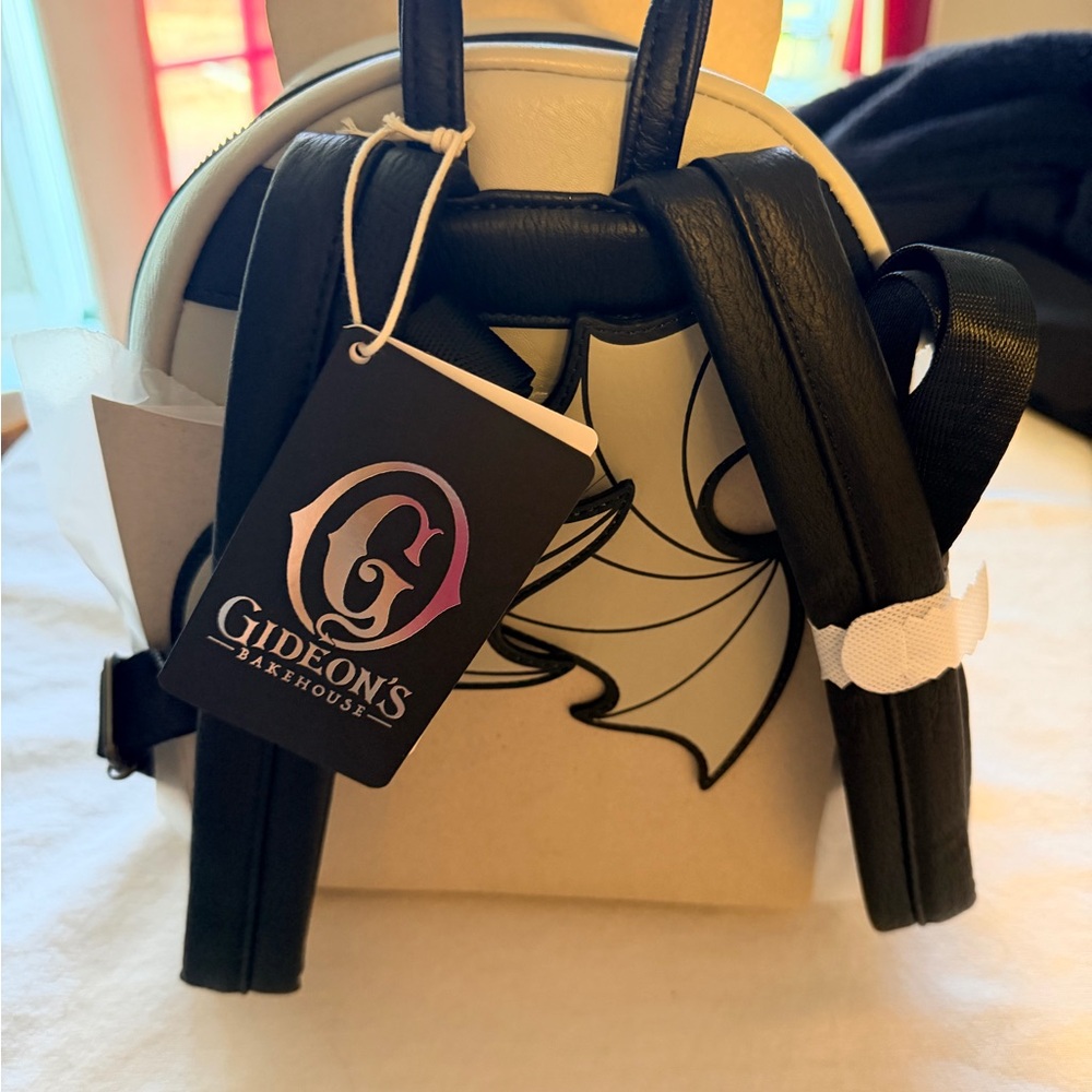 NWT gideon’s x loungefly gargoyle backpack - Picture 4 of 5